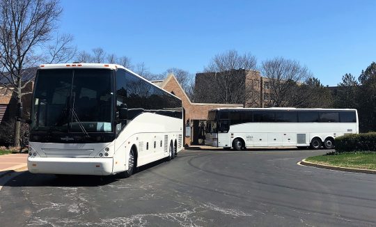 Coach Buses, Mini Coach, Bathroom, Bus, Chicago Coach Transportation Services, Private Tours Limo Chicago, Limousine, Limo, Limo Service, Limousine Service, Group Transportation, Corporate Tours, Limo Service Chicago, Party Bus Chicago, Car Service Chicago