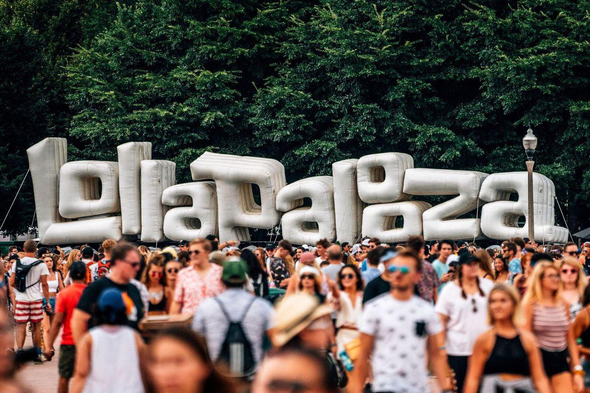 Lollapalooza Chicago Limo Service